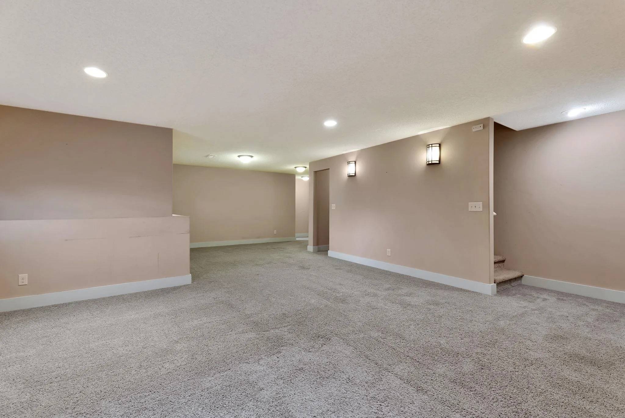 Maize, Kansas 67101, United States, 5 Bedrooms Bedrooms, ,3 BathroomsBathrooms,Residential,Active,227865