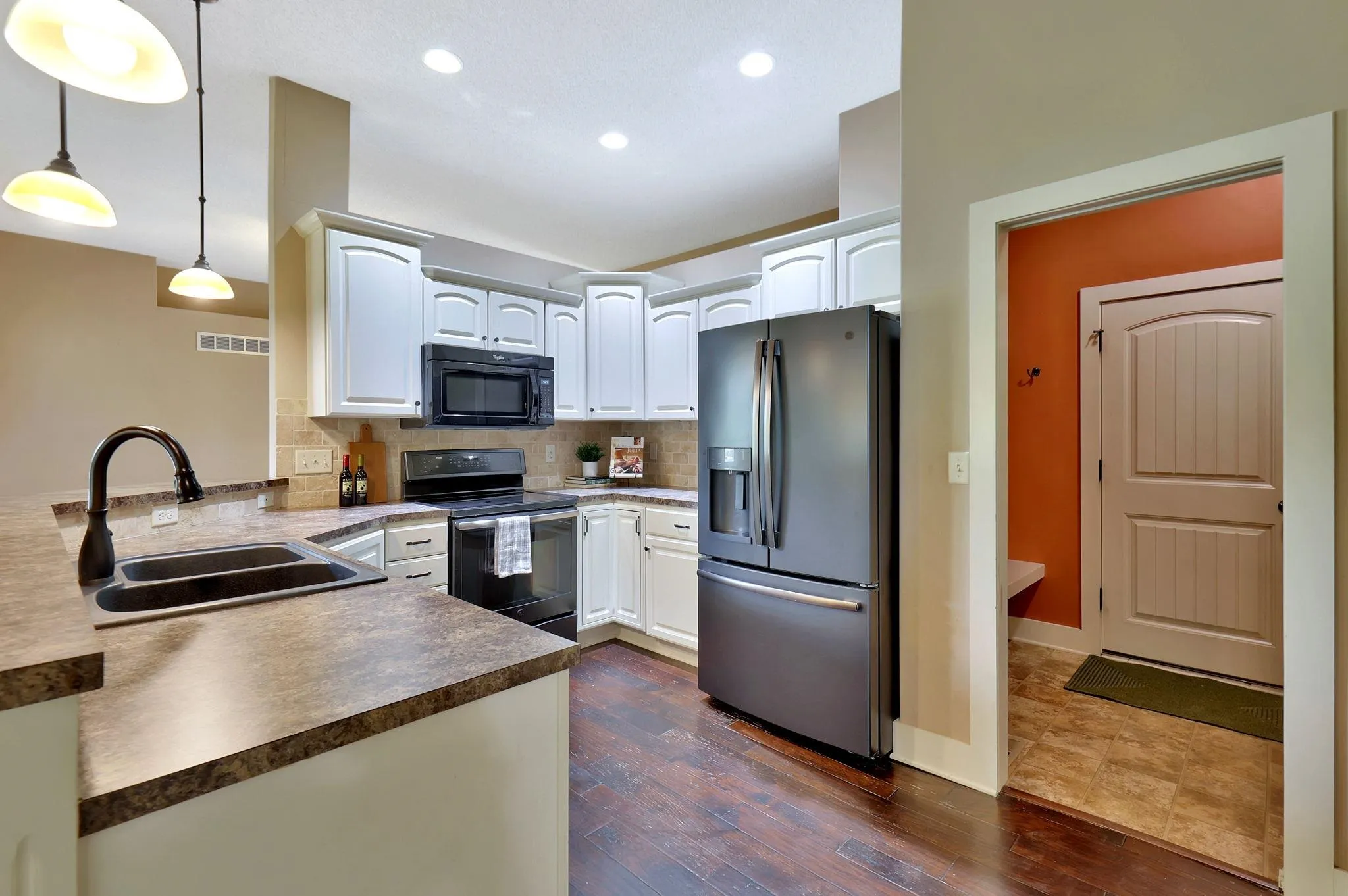 Maize, Kansas 67101, United States, 5 Bedrooms Bedrooms, ,3 BathroomsBathrooms,Residential,Active,227865