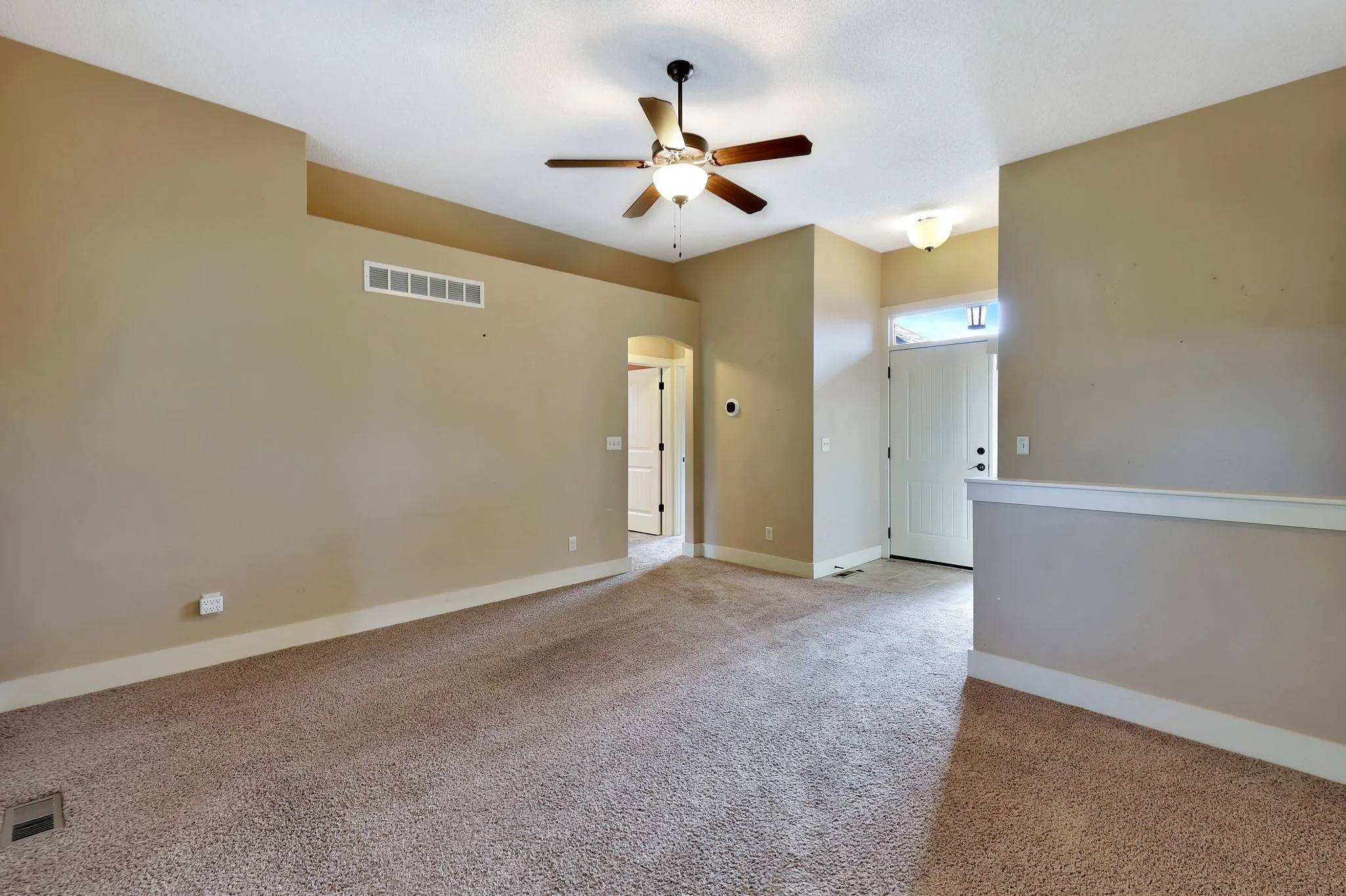 Maize, Kansas 67101, United States, 5 Bedrooms Bedrooms, ,3 BathroomsBathrooms,Residential,Active,227865