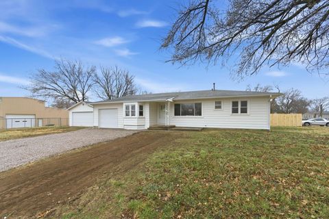 Tiny photo for 141 W 2nd Ave, Norwich, KS 67118 (MLS # 669270)