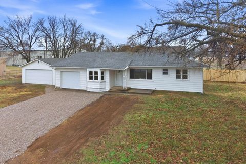 Tiny photo for 141 W 2nd Ave, Norwich, KS 67118 (MLS # 669270)