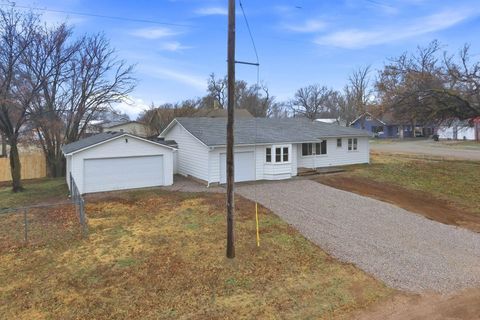 Tiny photo for 141 W 2nd Ave, Norwich, KS 67118 (MLS # 669270)