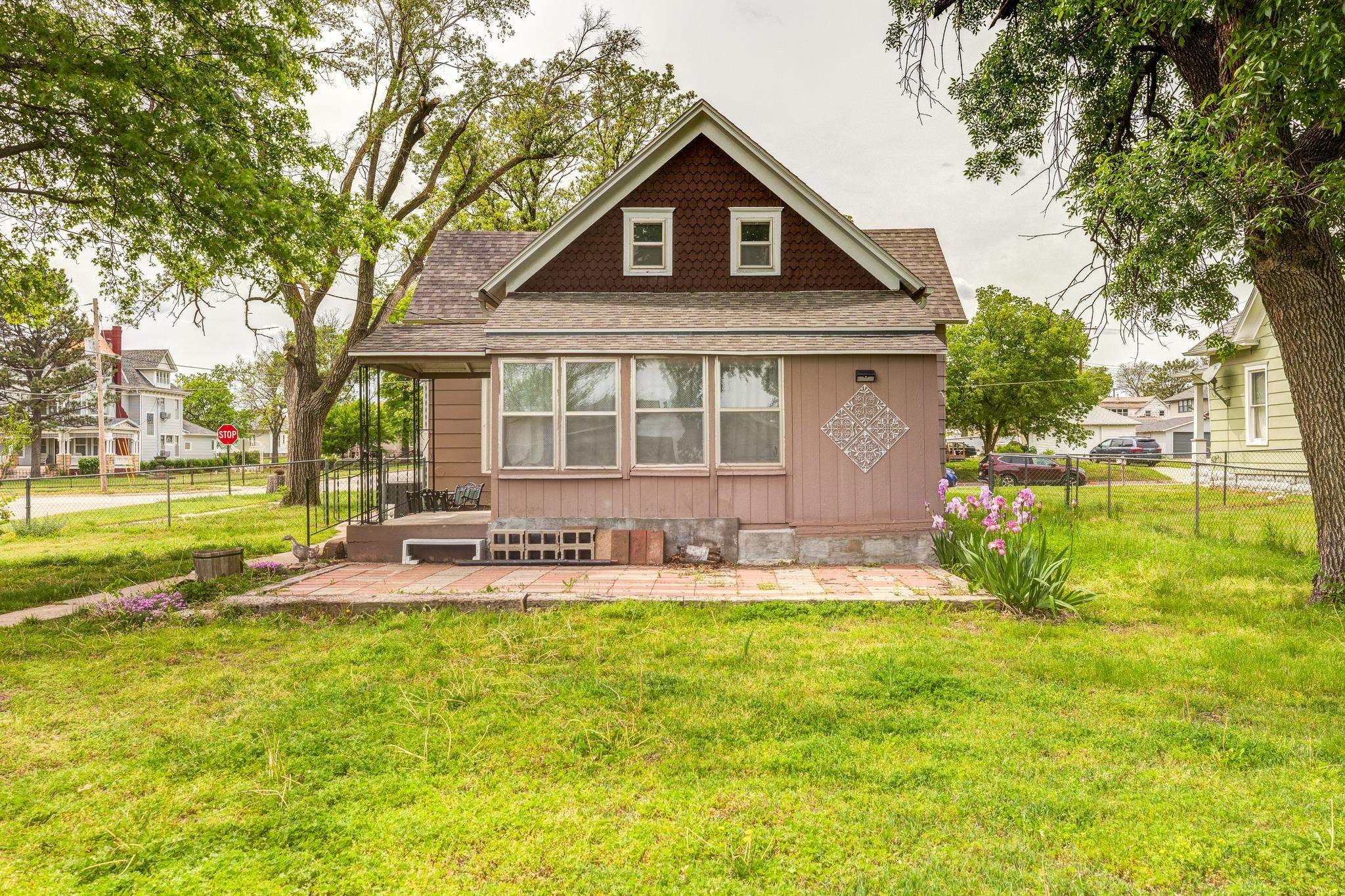 402 N Rothsay Ave, Minneapolis, Kansas image 30