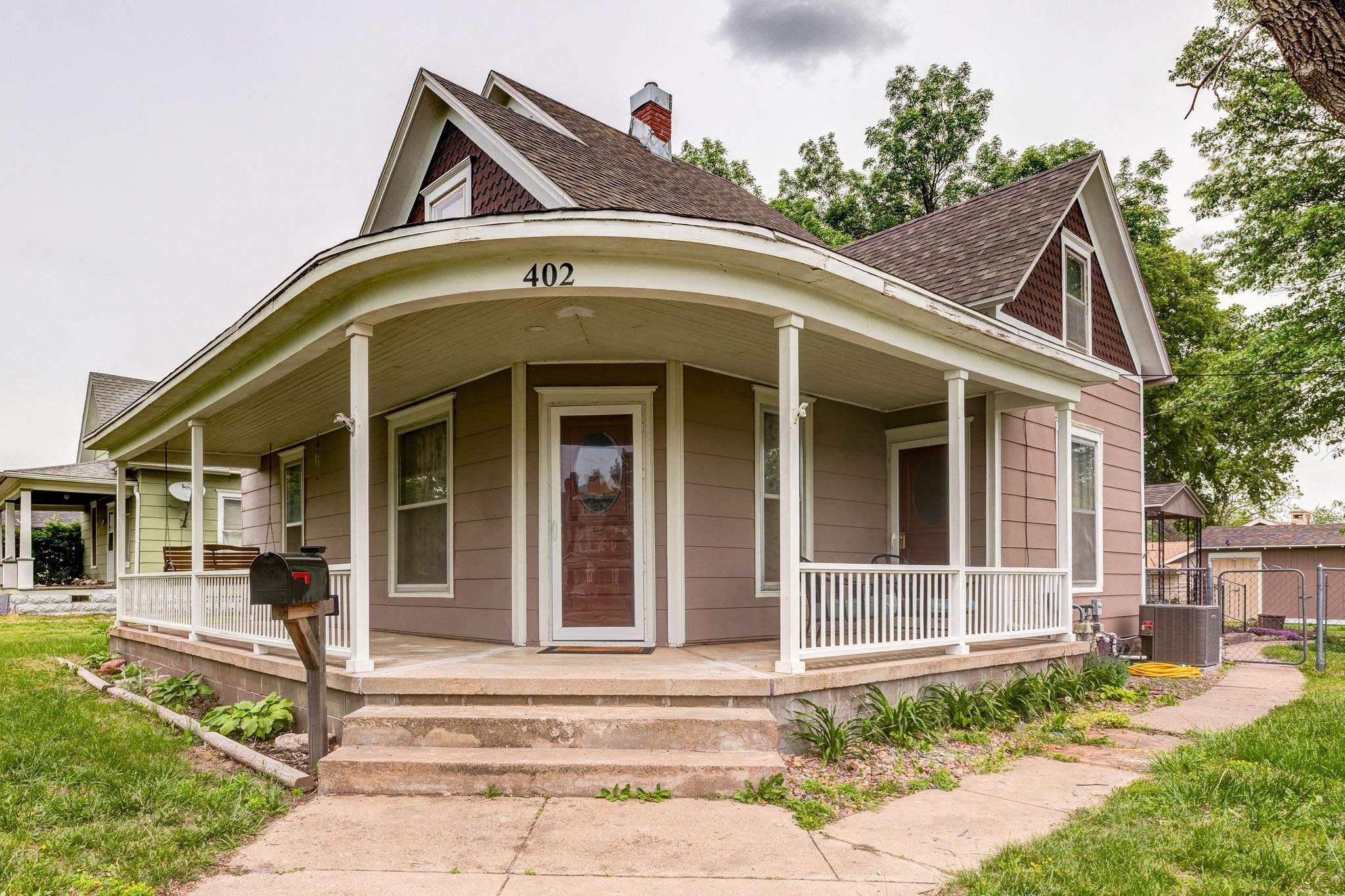 402 N Rothsay Ave, Minneapolis, Kansas image 2