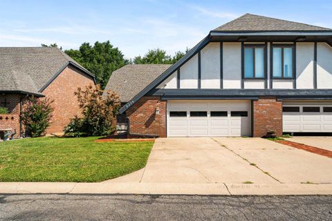 Homes For Sale - 8224 E Douglas Ave<br/> Sedgwick County, Wichita, KS 67206