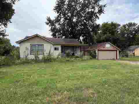 Homes For Sale - 129 W 55th St. S St<br/> Wichita, KS 67217