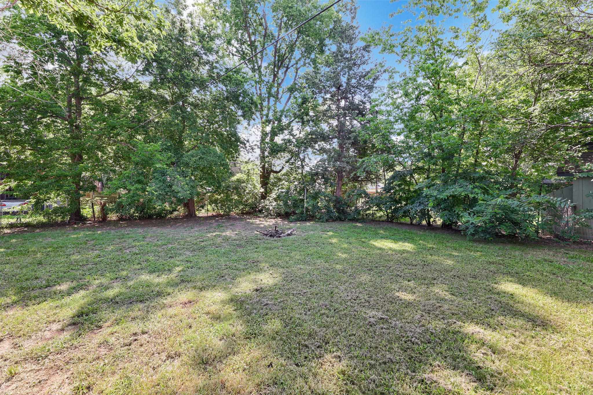 Wichita, Kansas 67211, United States, 2 Bedrooms Bedrooms, ,1 BathroomBathrooms,Residential,Pending,52576