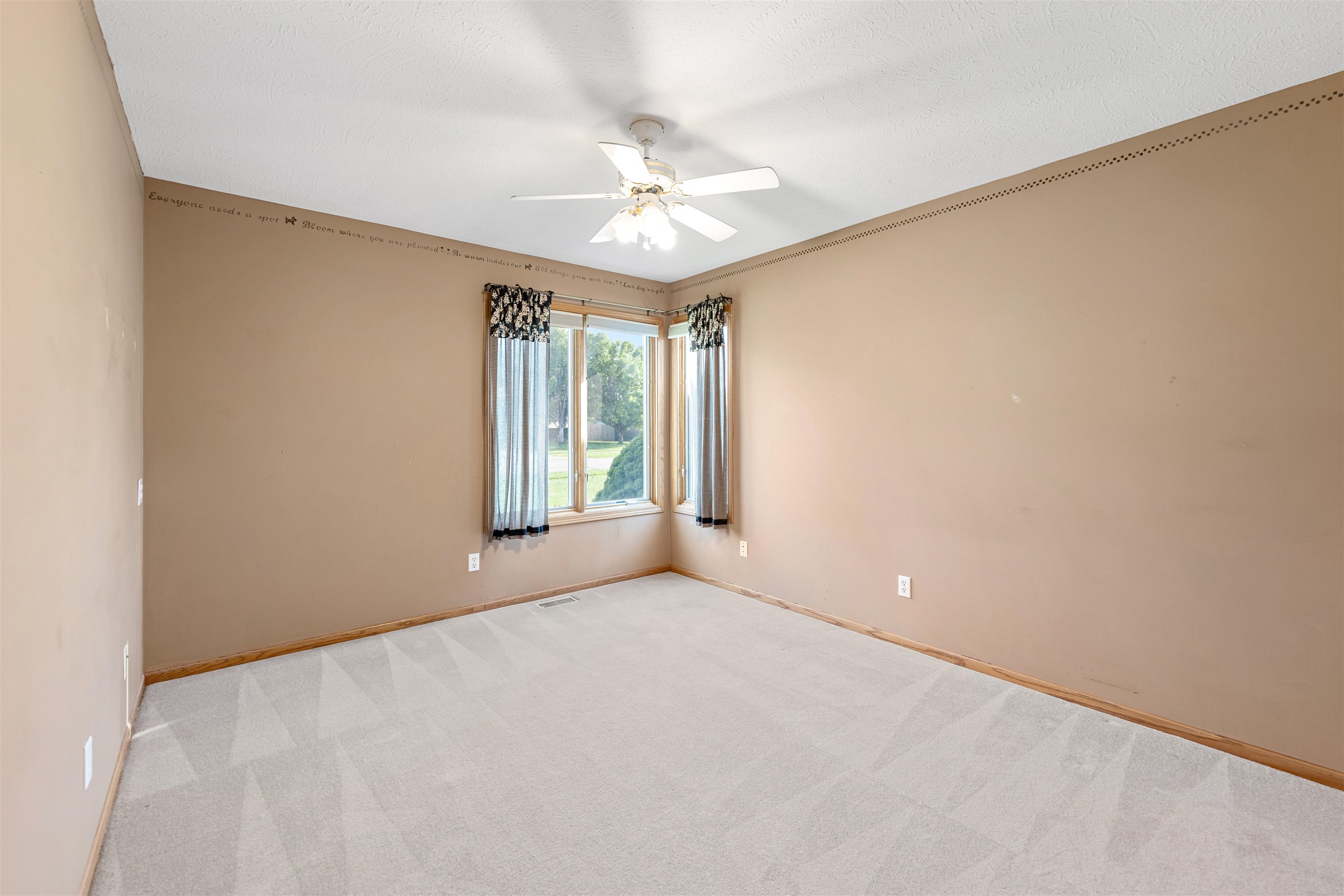 1413 Sherwood Ln, Salina, Virginia image 9