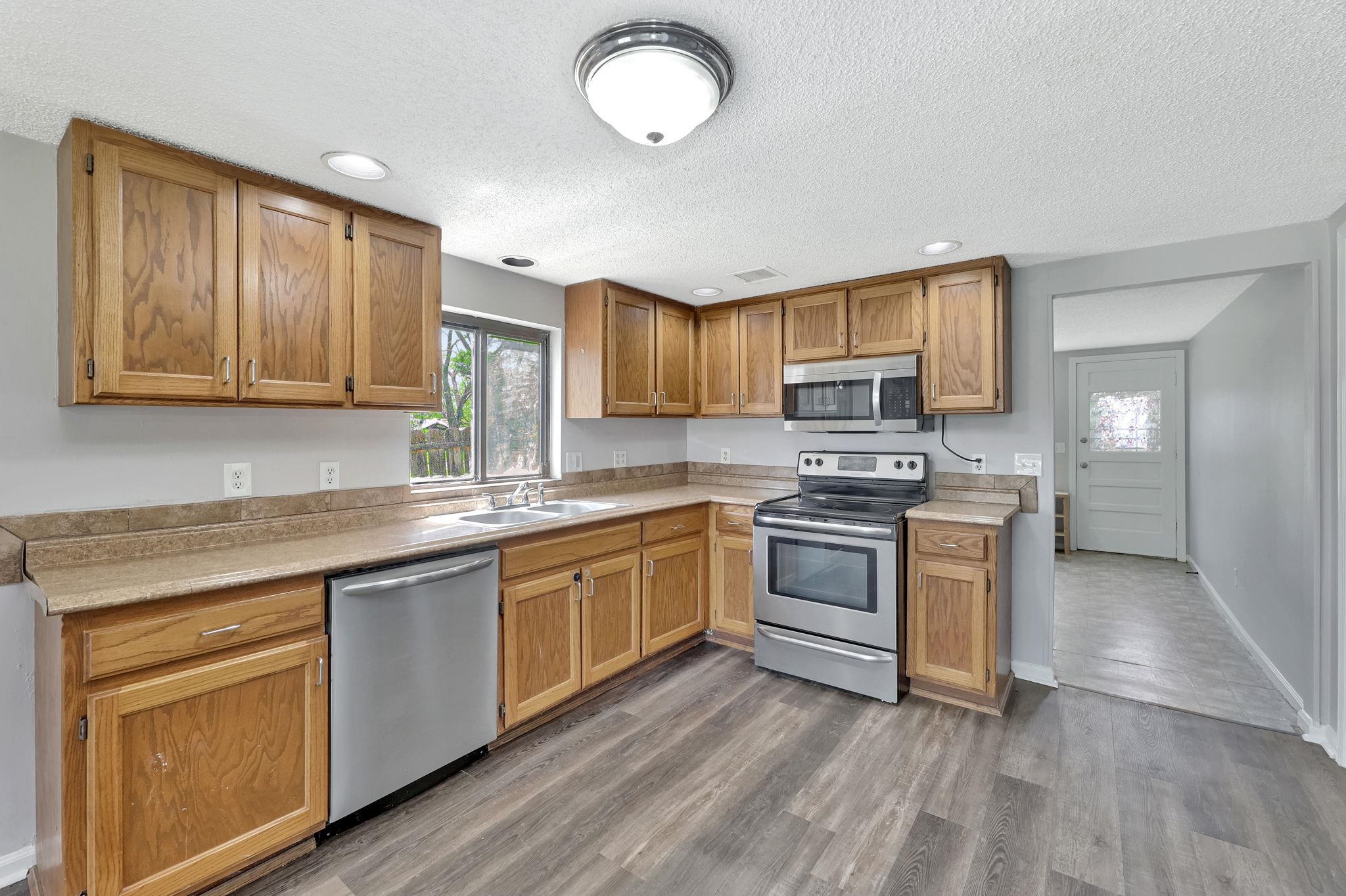621 S Ruth Ave, Andover, Kansas image 12