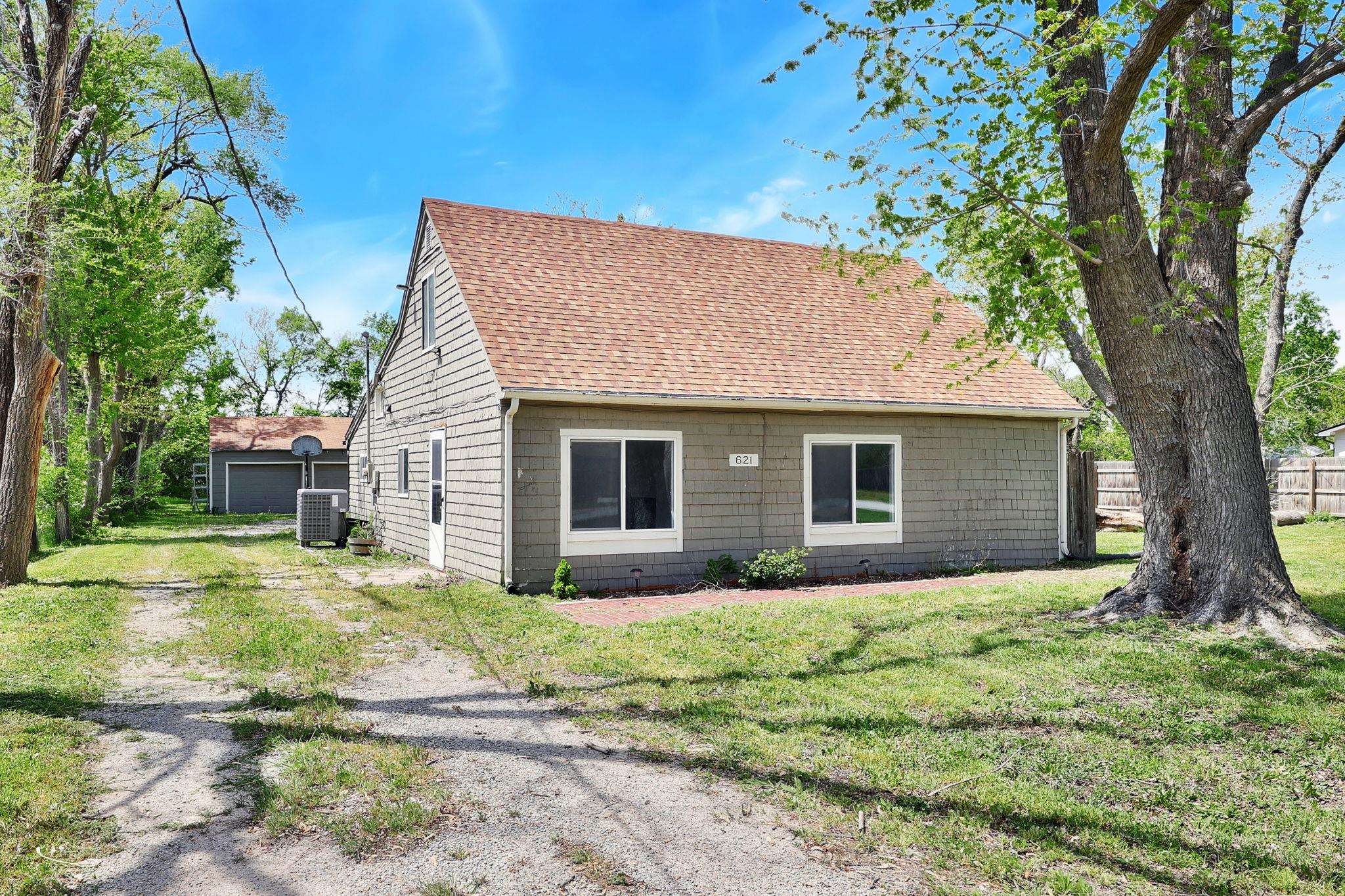 621 S Ruth Ave, Andover, Kansas image 1