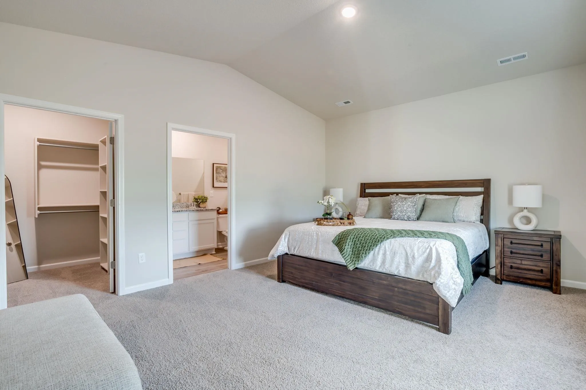 Garden Plain, Kansas 67050, United States, 4 Bedrooms Bedrooms, ,2 BathroomsBathrooms,Residential,Active,170013