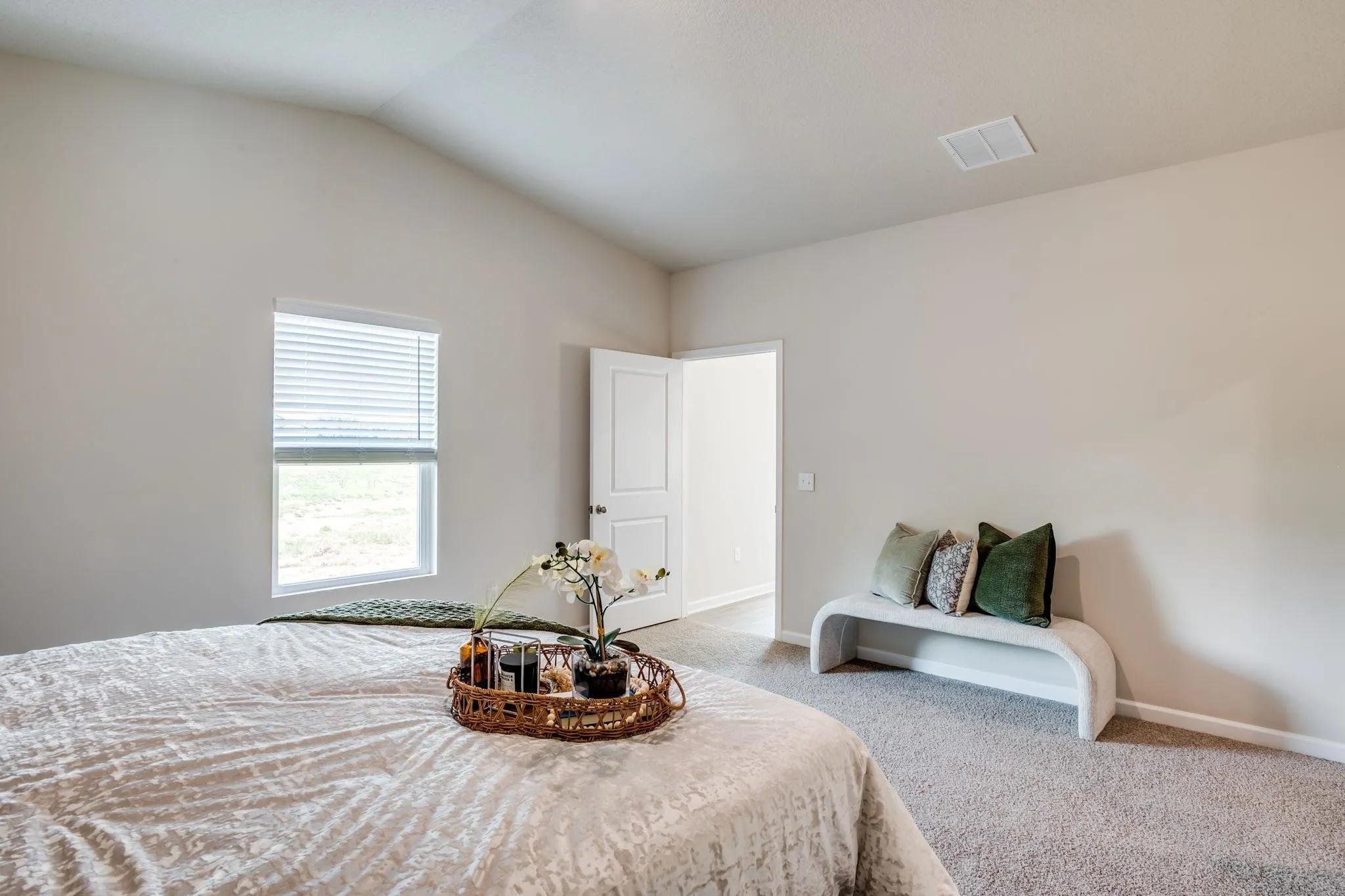 Garden Plain, Kansas 67050, United States, 4 Bedrooms Bedrooms, ,2 BathroomsBathrooms,Residential,Active,170013