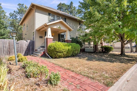 Multifamily For Sale - 316 N Pine St<br/> Newton, KS 67114