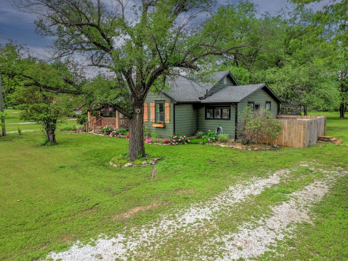 505 W Maple St, Oxford, Kansas image 33