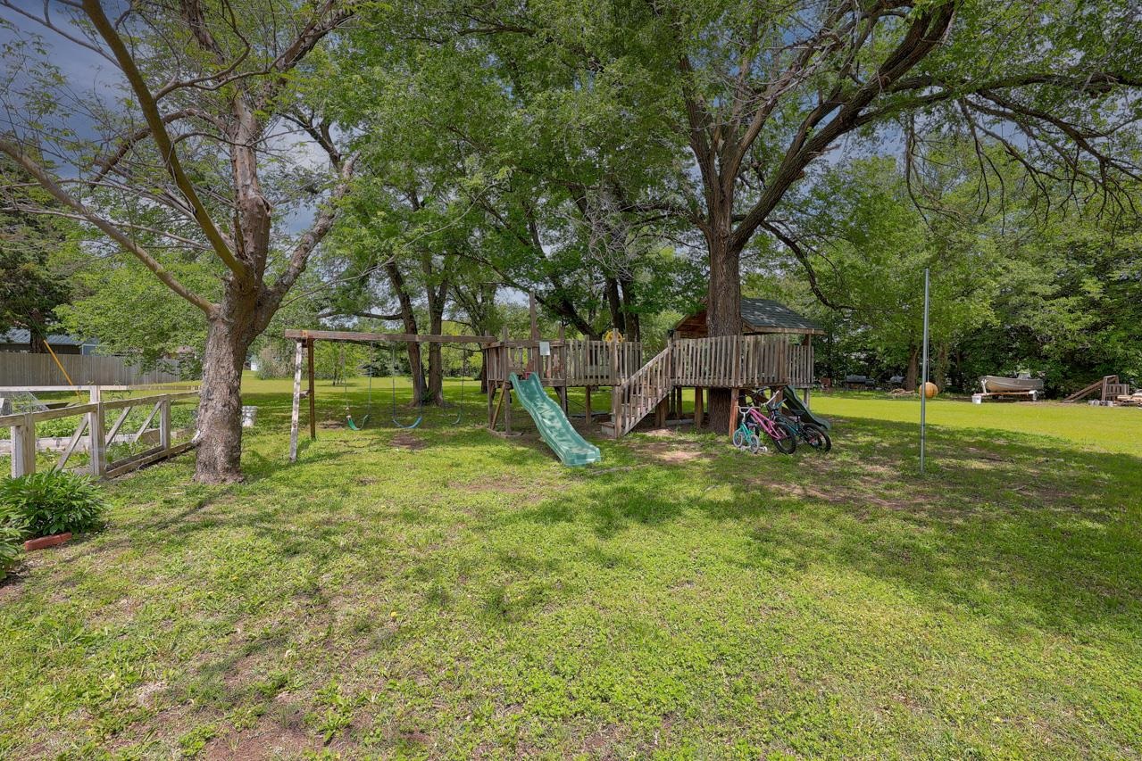 505 W Maple St, Oxford, Kansas image 32