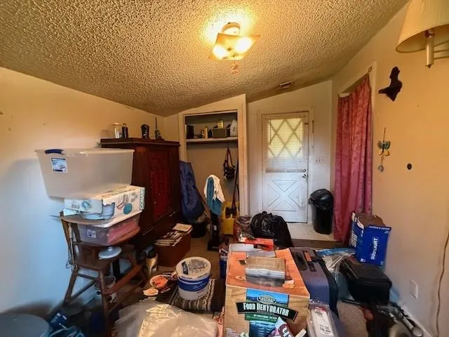 Winfield, Kansas 67156, United States, 2 Bedrooms Bedrooms, ,1 BathroomBathrooms,Residential,Active,214190