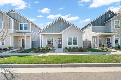 Homes For Sale - 415 E Park Pl<br/> Sedgwick County, Andover, KS 67002