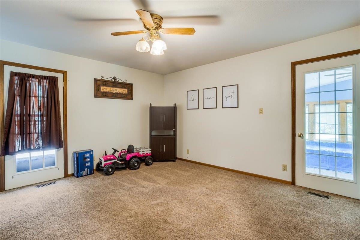4210 Meadowbrook Ln, Winfield, Kansas image 21