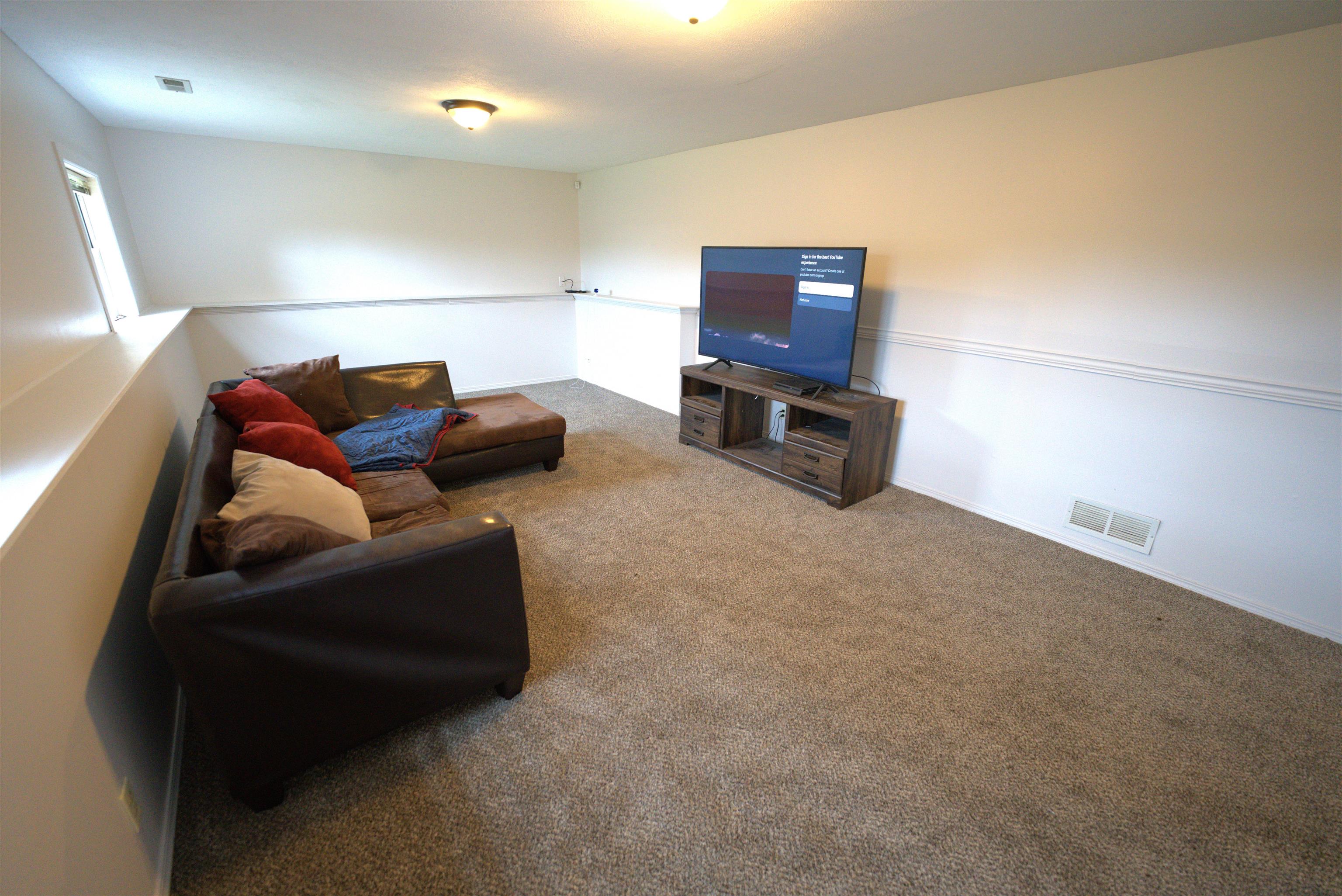 1221 S Fox Run, Wichita, Kansas image 15