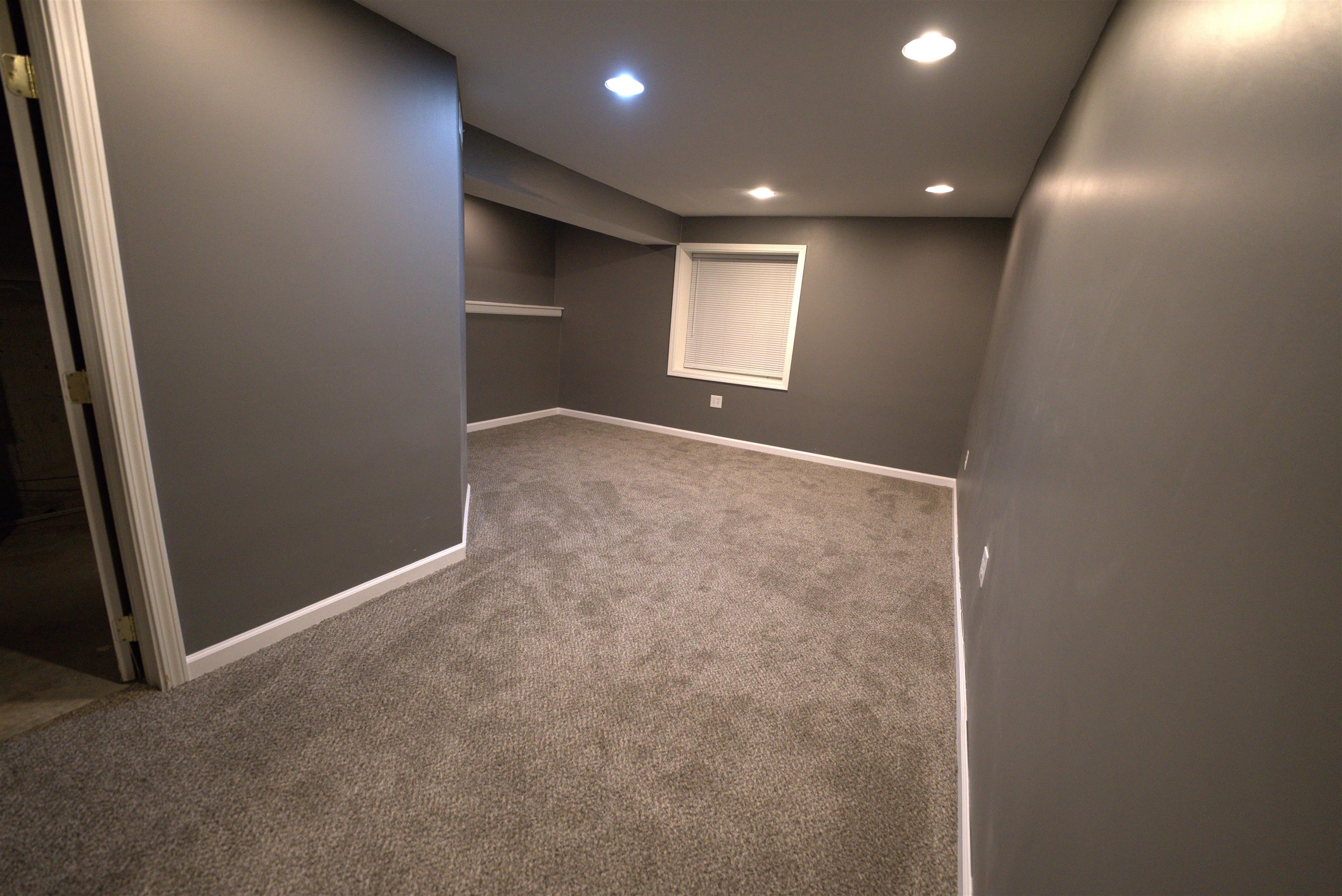 1221 S Fox Run, Wichita, Kansas image 19