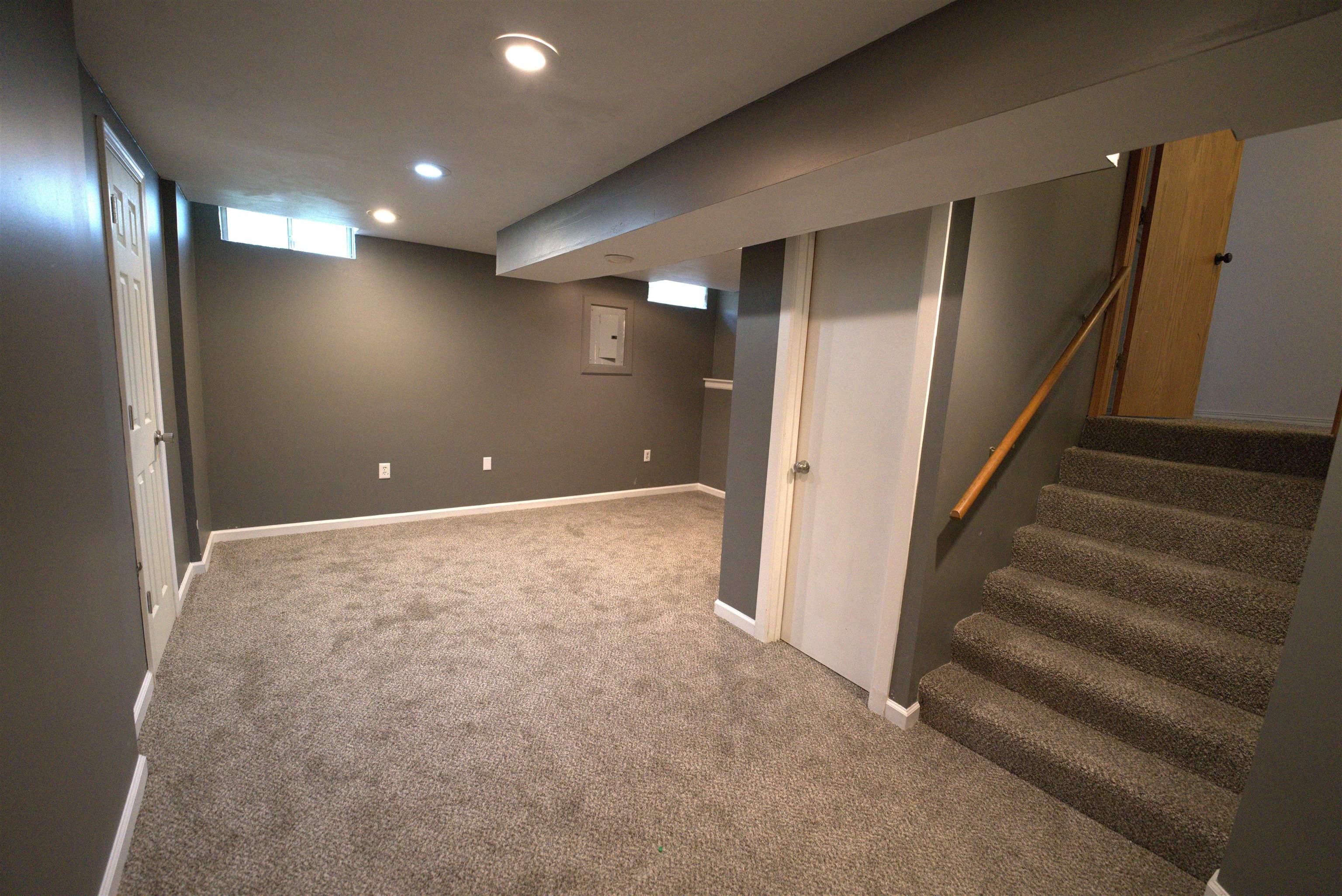 1221 S Fox Run, Wichita, Kansas image 18