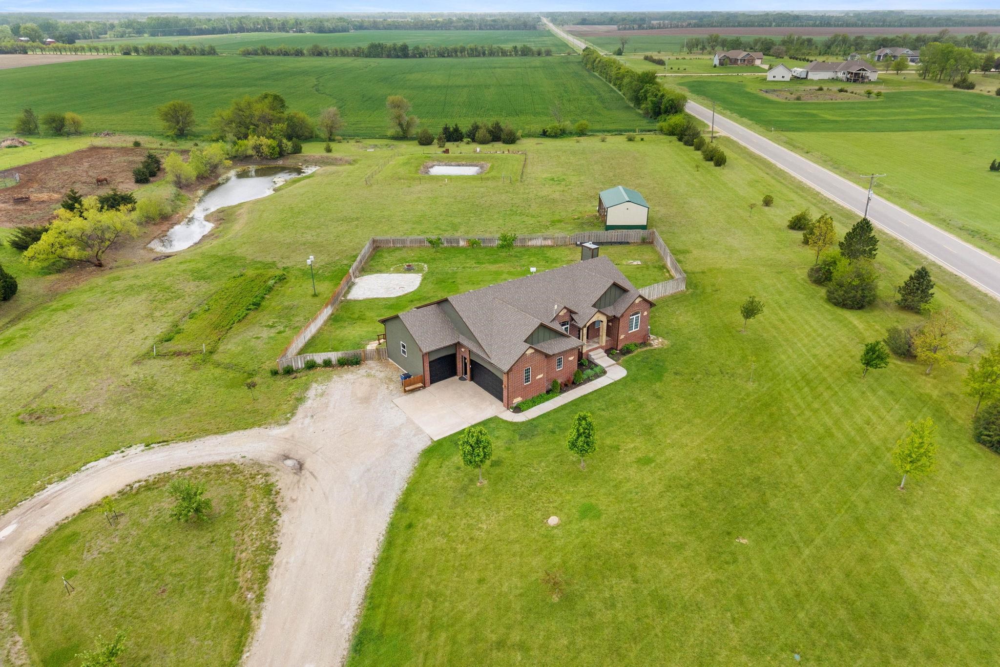 2459 W North Valley Rd, Sedgwick, Kansas image 35