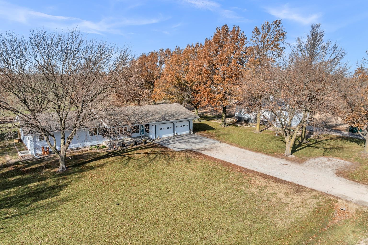 843 N Chisholm Trail, Newton, Kansas image 3