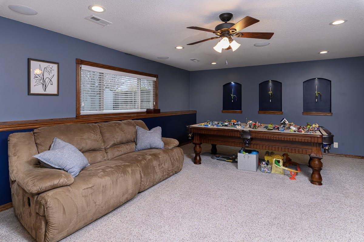 4114 N Parkdale Cir, Maize, Kansas image 21