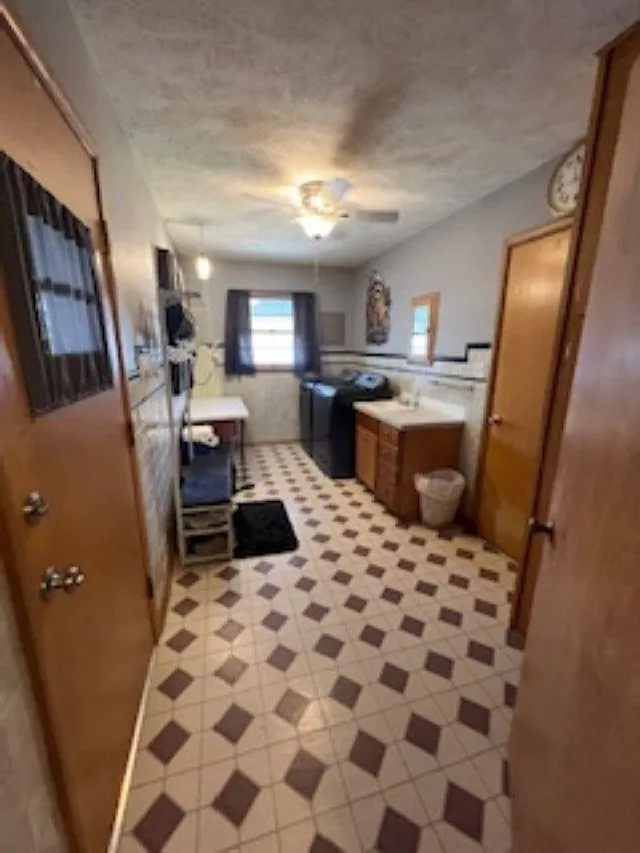 La Crosse, Kansas 67548, United States, 2 Bedrooms Bedrooms, ,2 BathroomsBathrooms,Residential,Active,115666