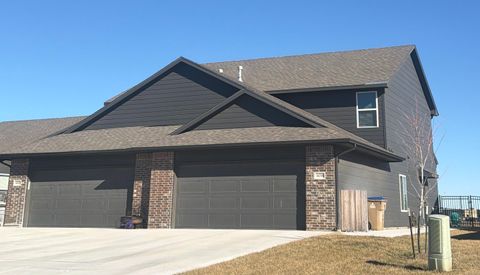 Multifamily For Sale - 16310-16312 W Lynndale St<br/> Goddard, KS 67052