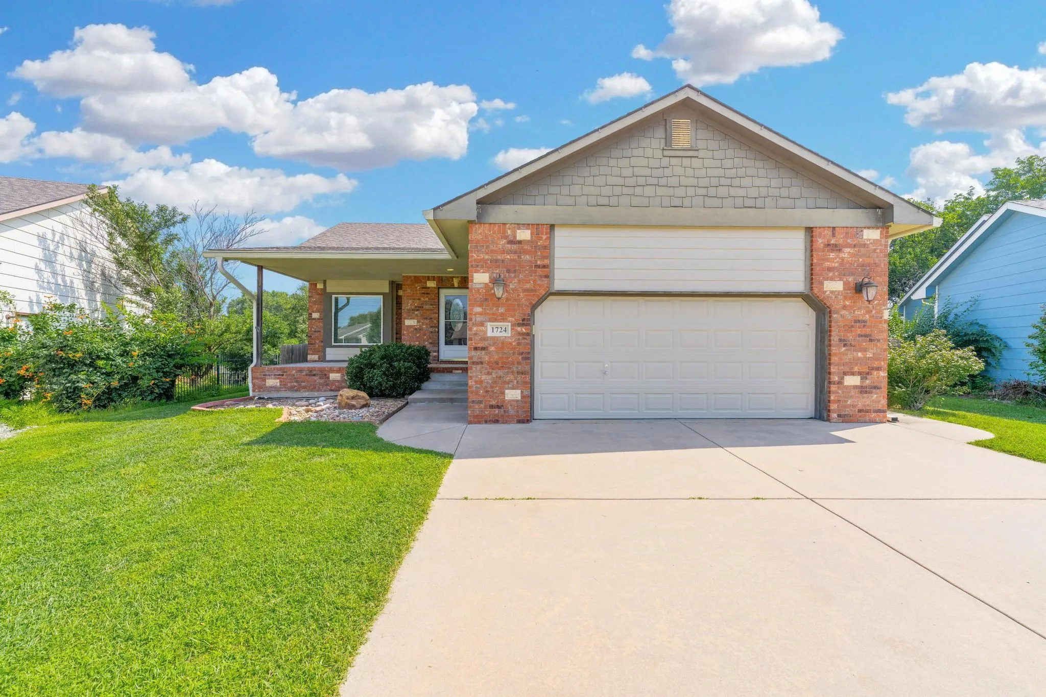 Derby, Kansas 67037, United States, 3 Bedrooms Bedrooms, ,3 BathroomsBathrooms,Residential,Active,186575