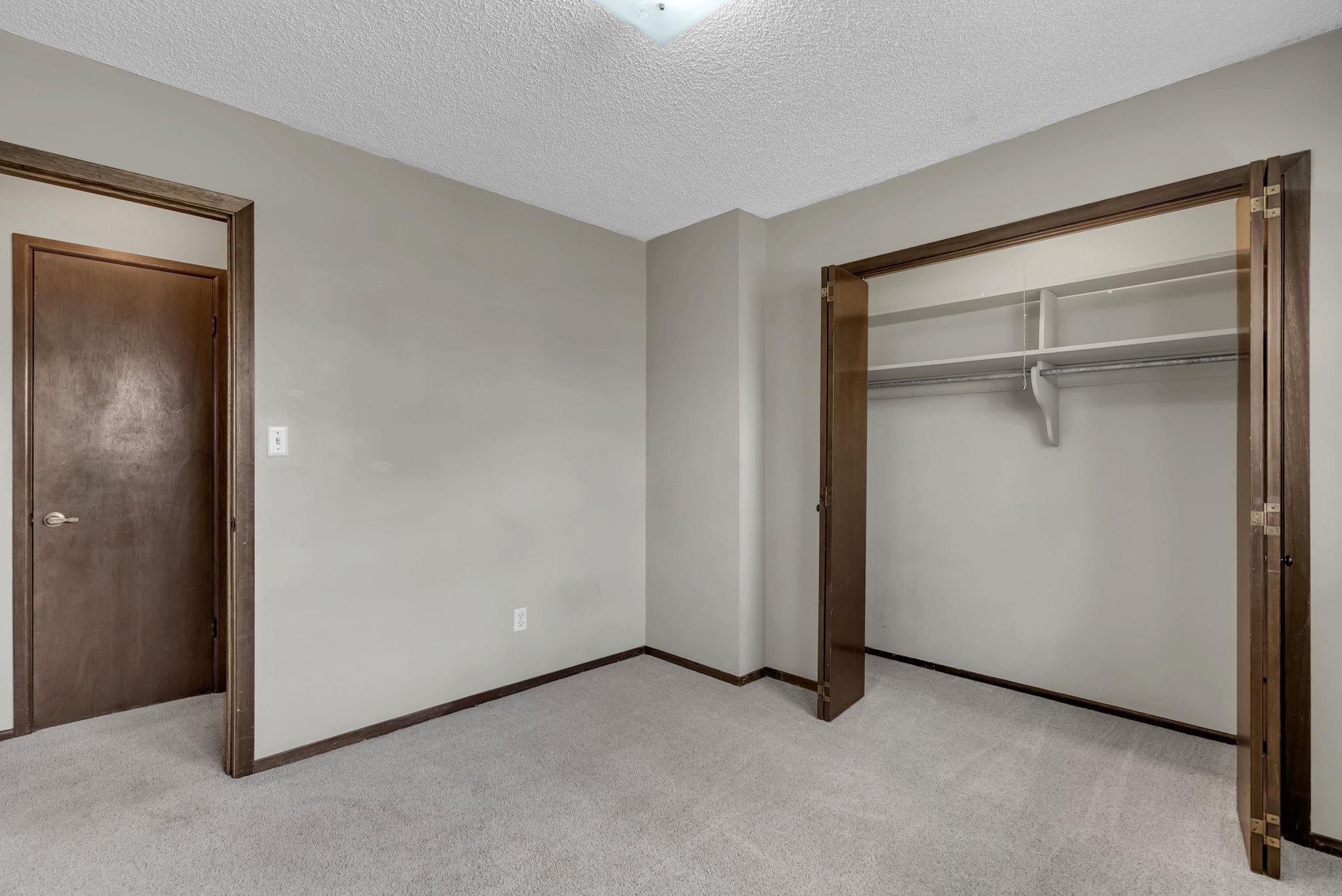 501 E Derby Hills Dr, Derby, Kansas image 18