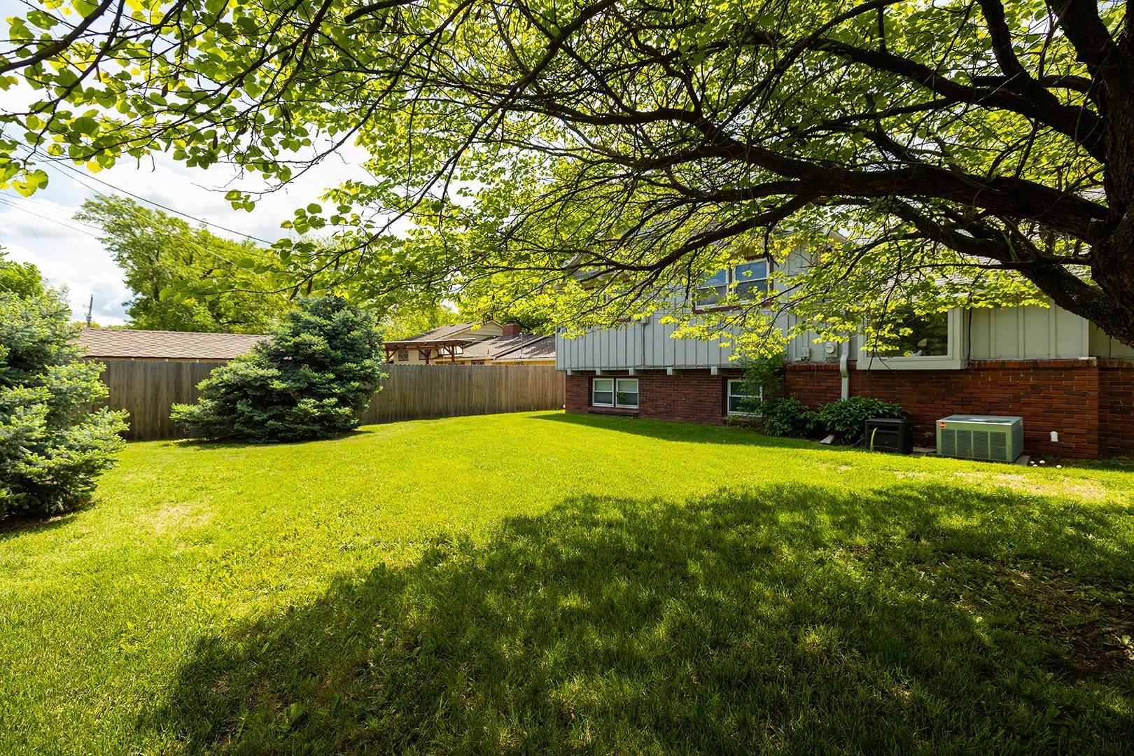 8002 E Lynwood Blvd, Wichita, Kansas image 35