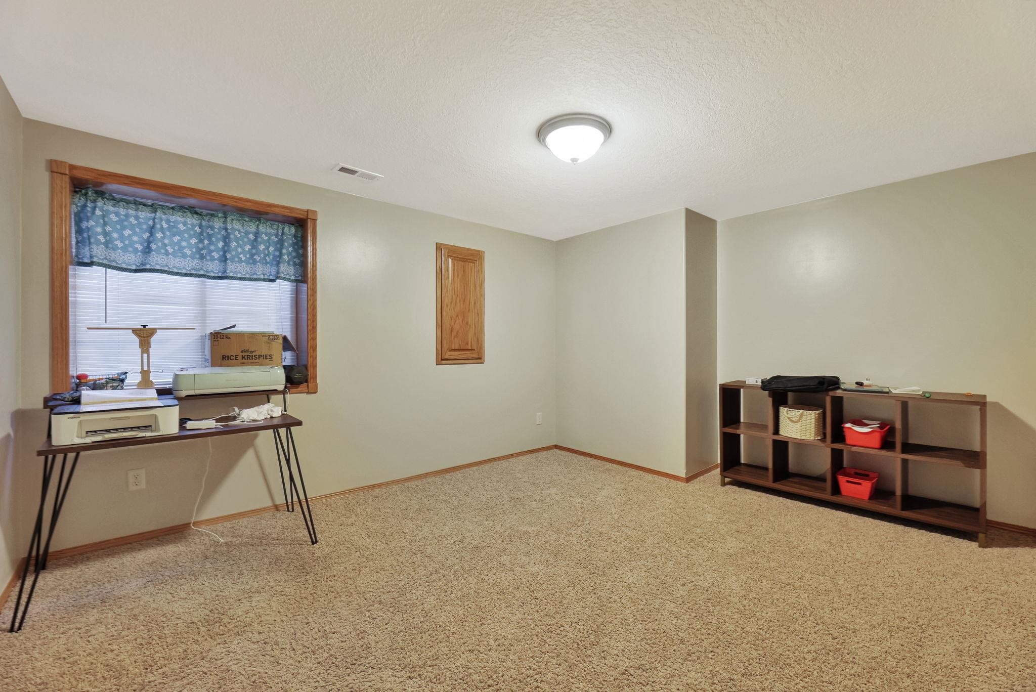 518 Allison Dr, Cheney, Kansas image 32