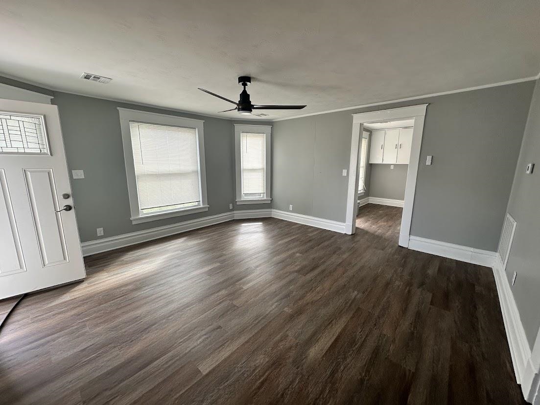 820 E Harvey Ave, Wellington, Kansas image 2