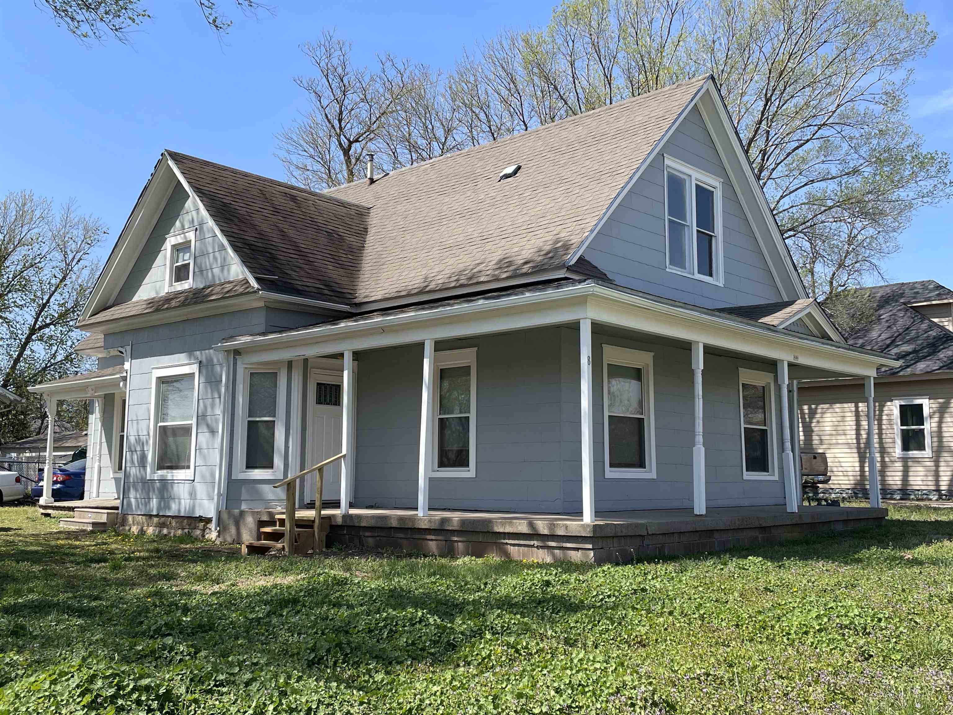 820 E Harvey Ave, Wellington, Kansas image 1