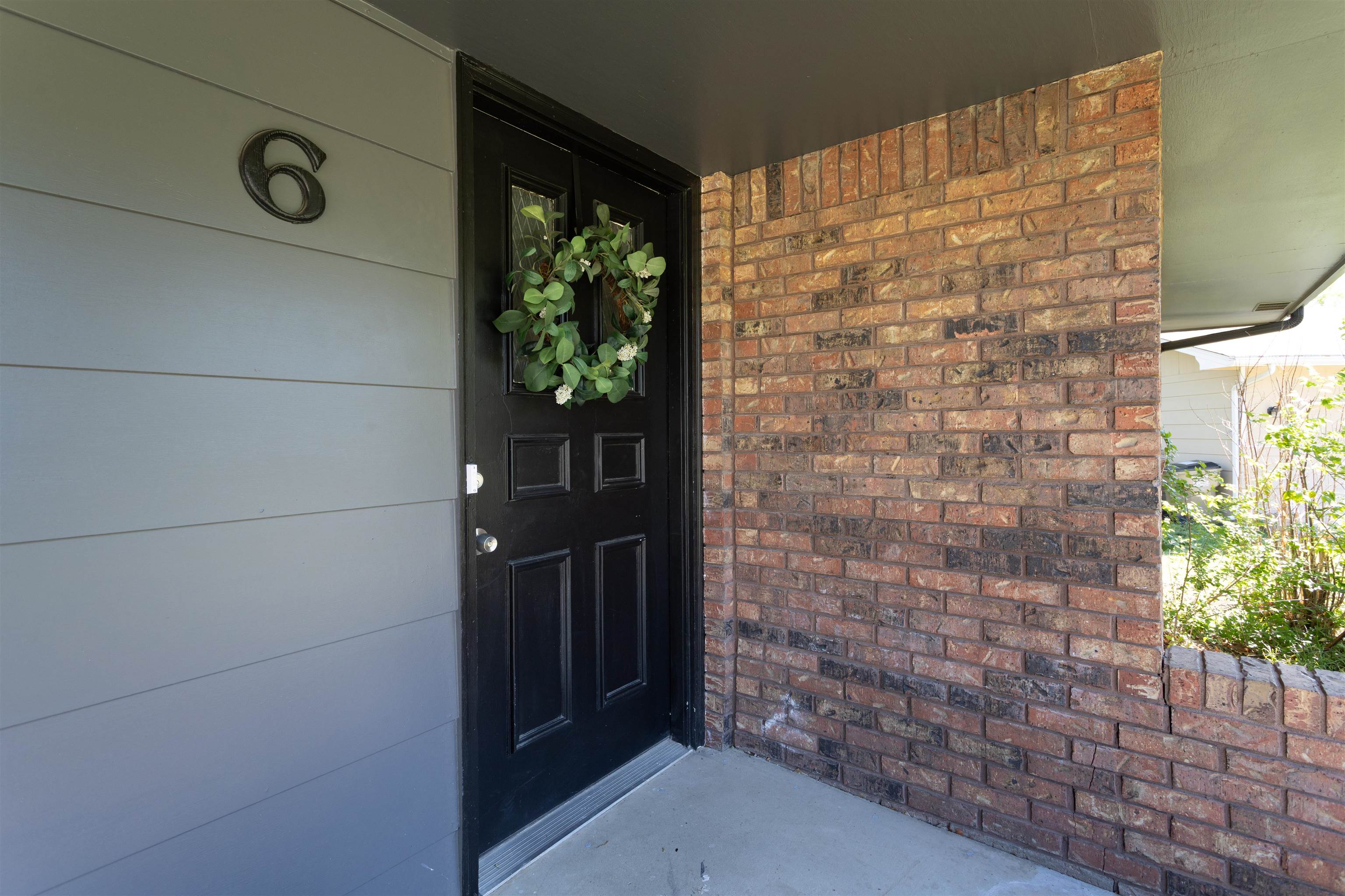 6 Sapphire Ct, North Newton, Kansas image 2