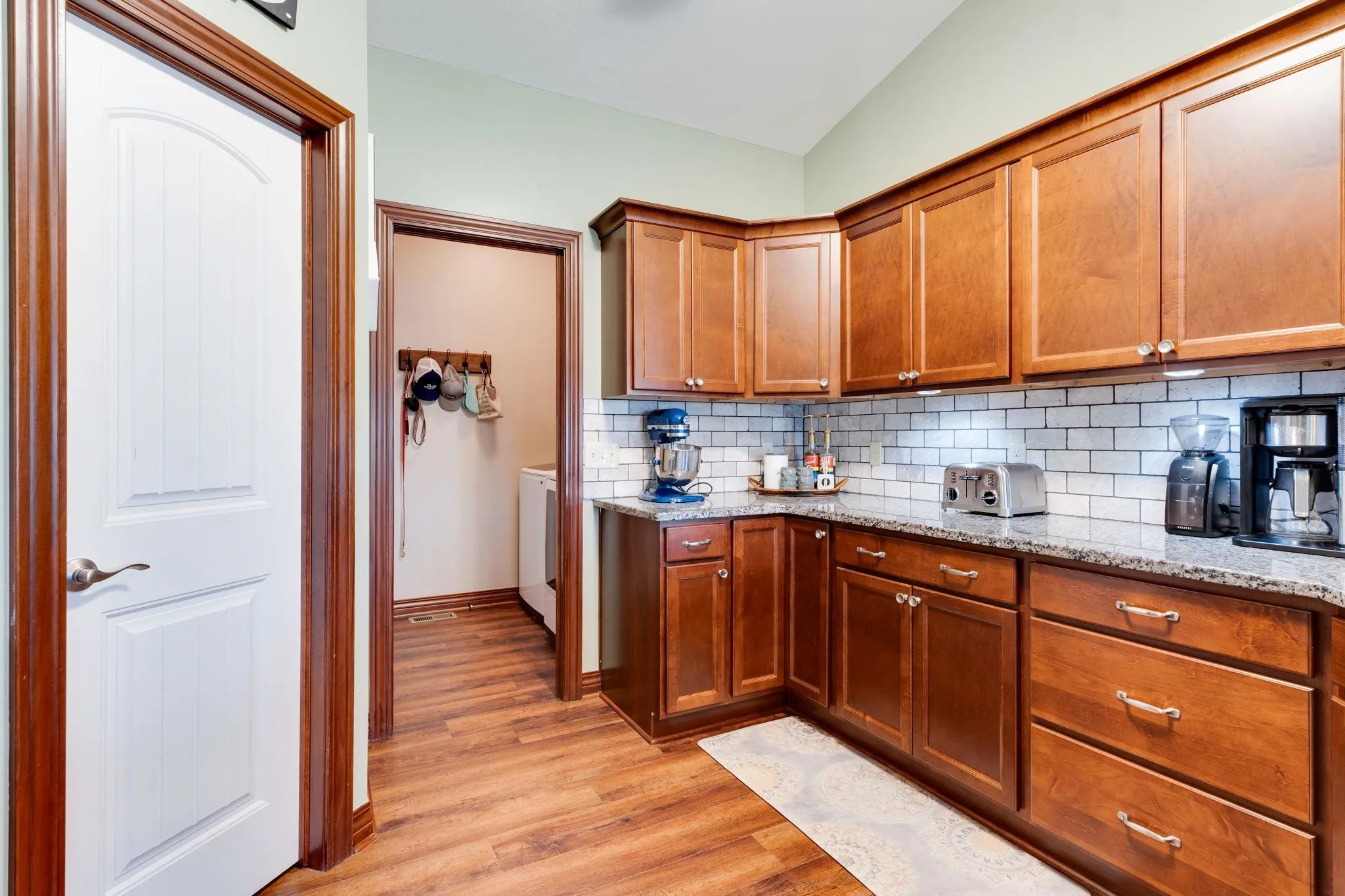 Haysville, Kansas 67060, United States, 4 Bedrooms Bedrooms, ,3 BathroomsBathrooms,Residential,Active,208092