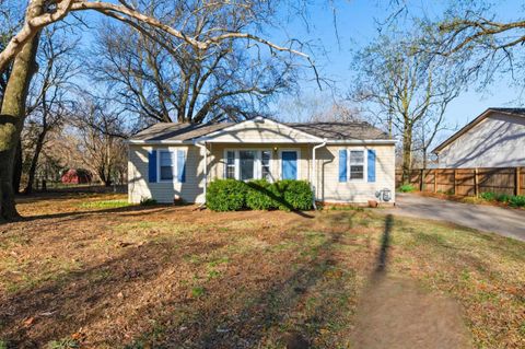 Homes For Sale - 817 N Doris St<br/> Sedgwick County, Wichita, KS 67212