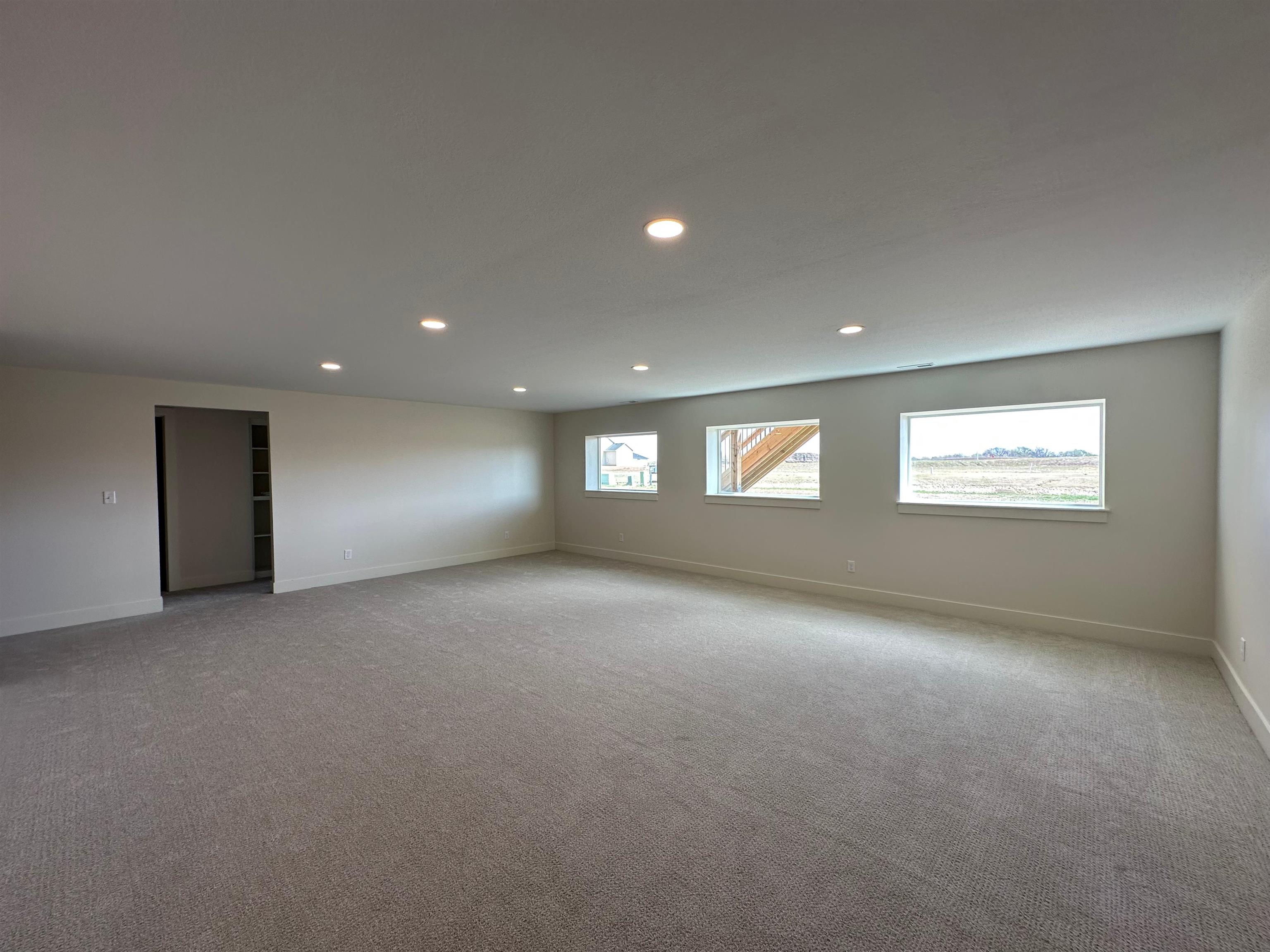 2704 S Clear Creek, Wichita, Kansas image 14