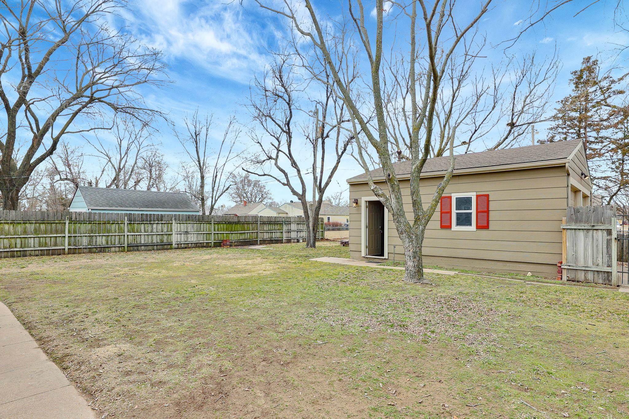 1573 N Sedgwick St, Wichita, Kansas image 32