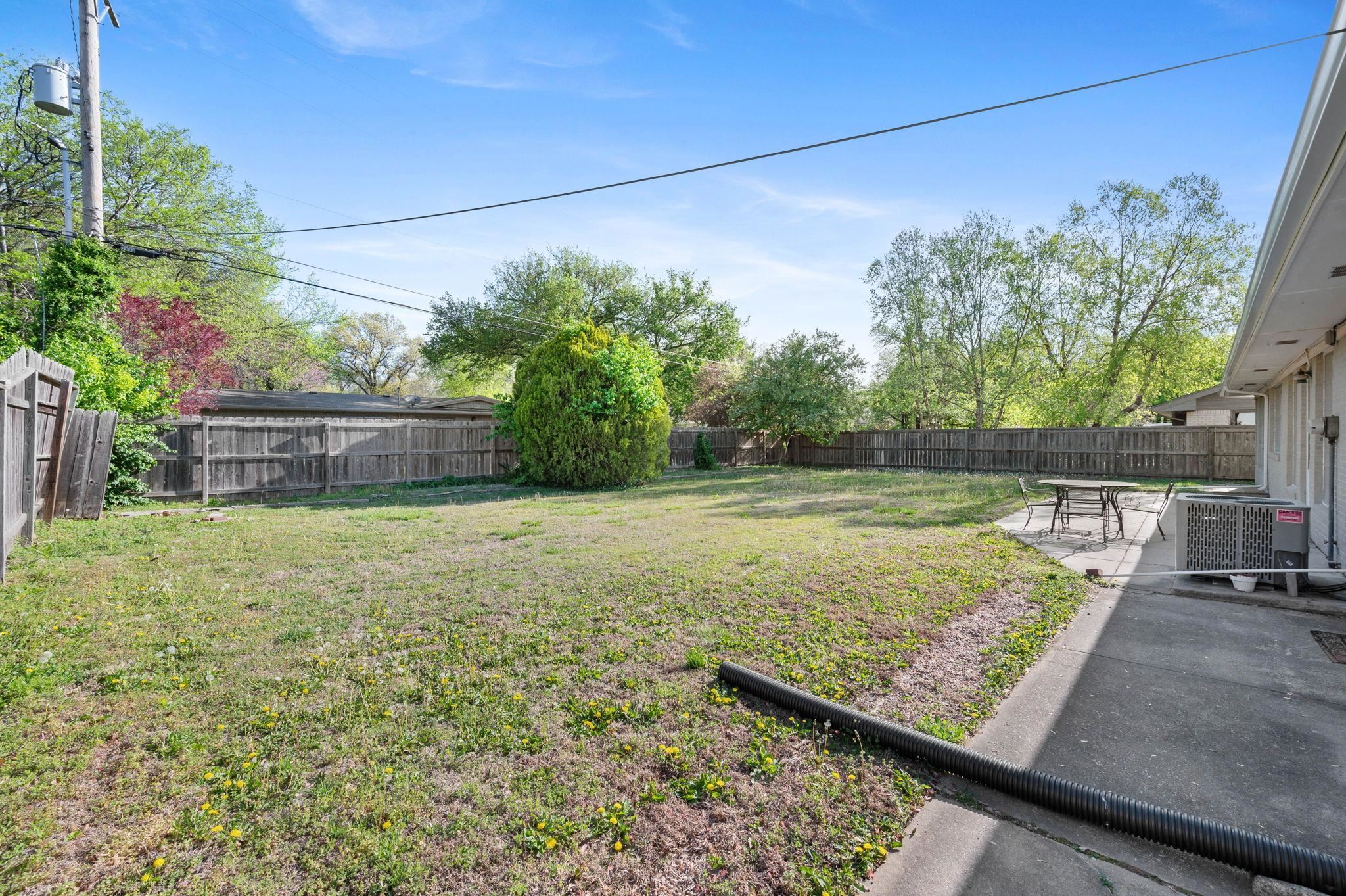 6504 E Murdock St, Wichita, Kansas image 22