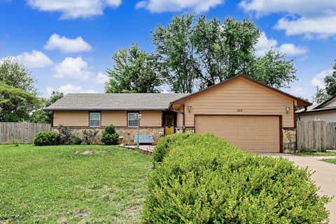 Homes For Sale - 533 E Parkwood Dr<br/> Rose Hill, KS 67133