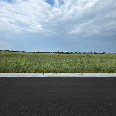 Vacant Land For Sale - 1310 Northridge St<br/> Valley Center, KS 67147