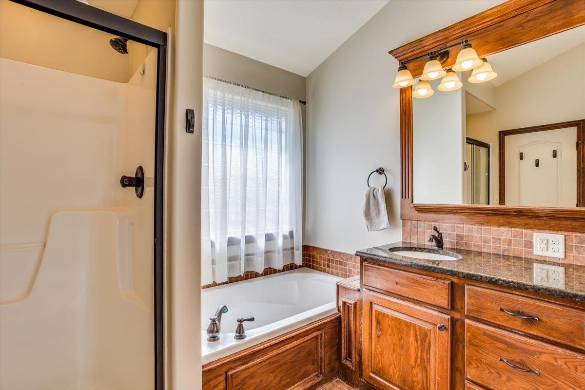 14108 W Taylor Cir, Wichita, Kansas image 18