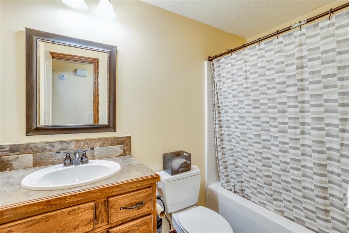 14108 W Taylor Cir, Wichita, Kansas image 29