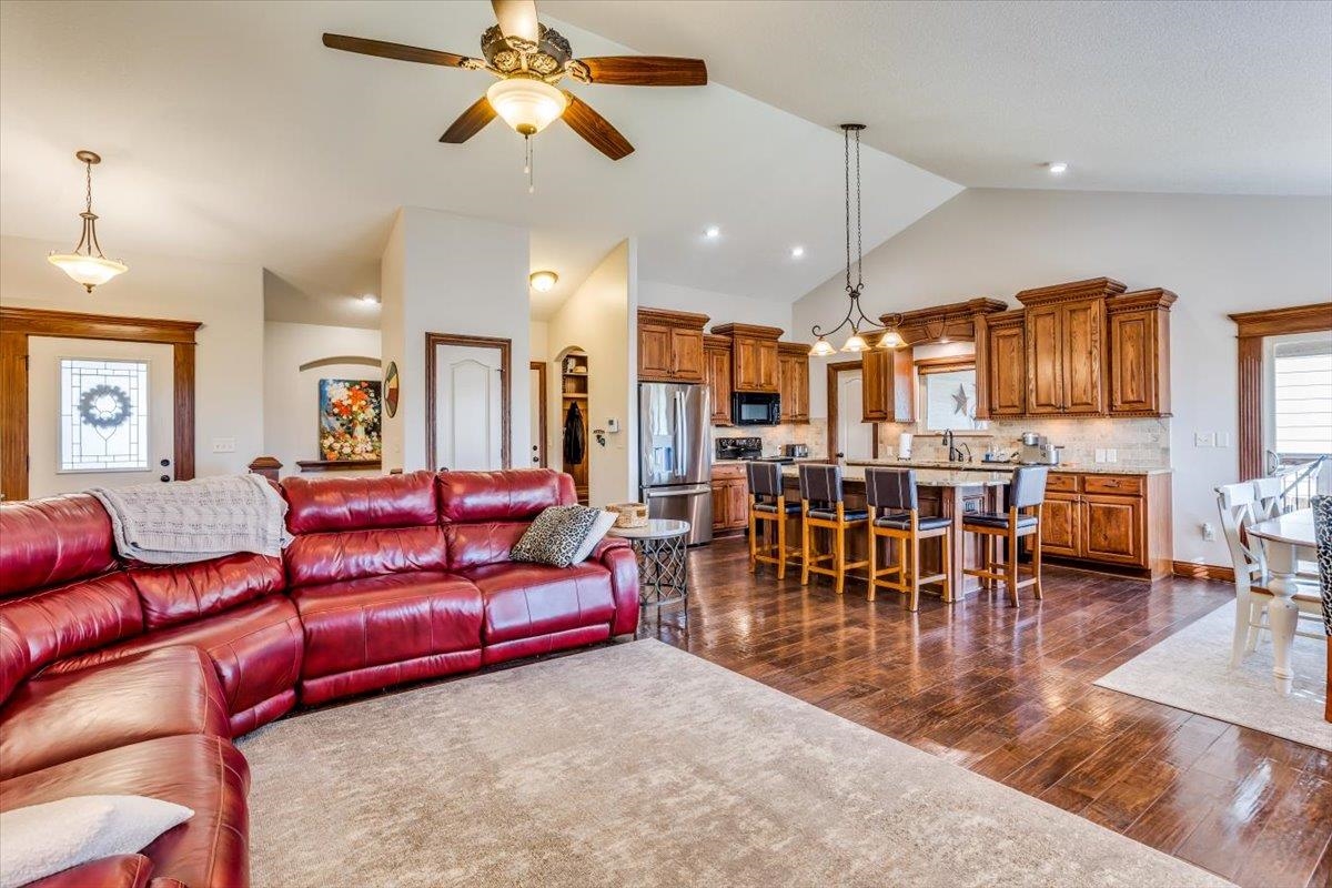 14108 W Taylor Cir, Wichita, Kansas image 5