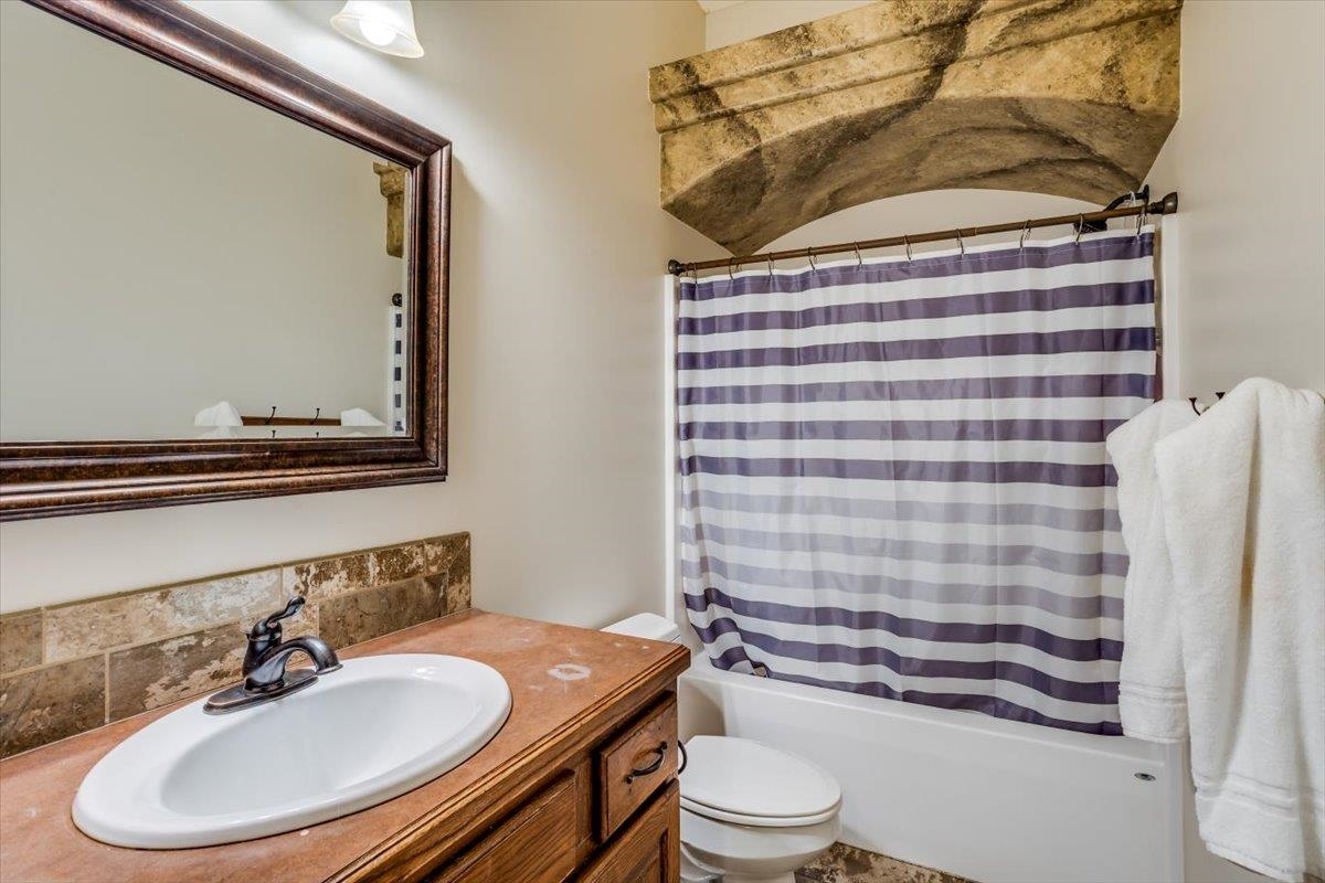 14108 W Taylor Cir, Wichita, Kansas image 22