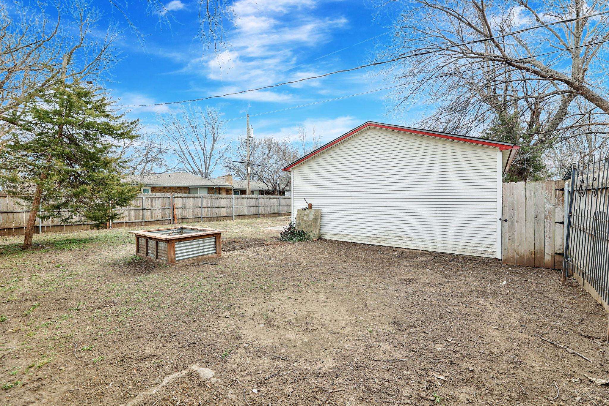 108 E 16th St N St, Wichita, Kansas image 4