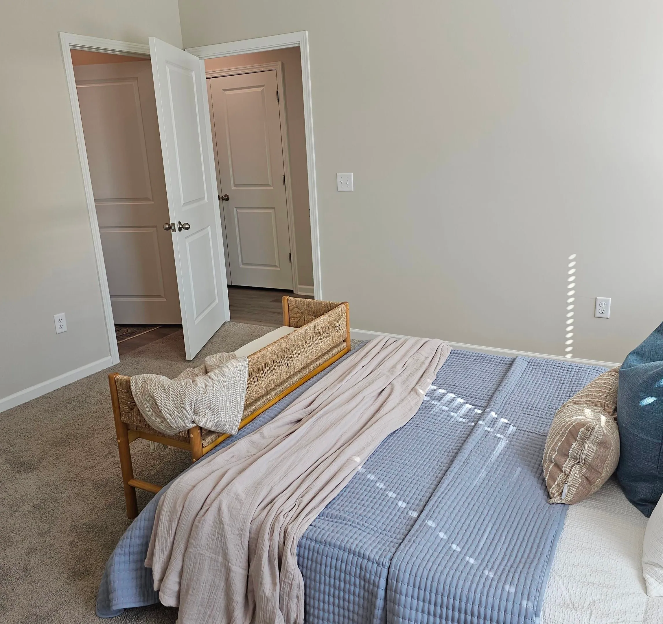 Valley Center, Kansas 67147, United States, 4 Bedrooms Bedrooms, ,2 BathroomsBathrooms,Residential,Active,47173